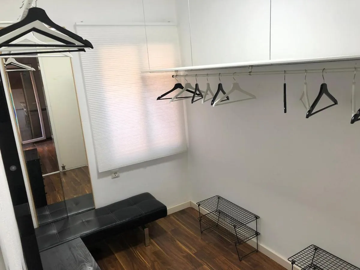 Precioso Piso Con Patio A 200M De La Playa Apartment Malaga