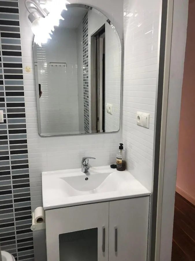 Precioso Piso Con Patio A 200M De La Playa Apartment Malaga Spain